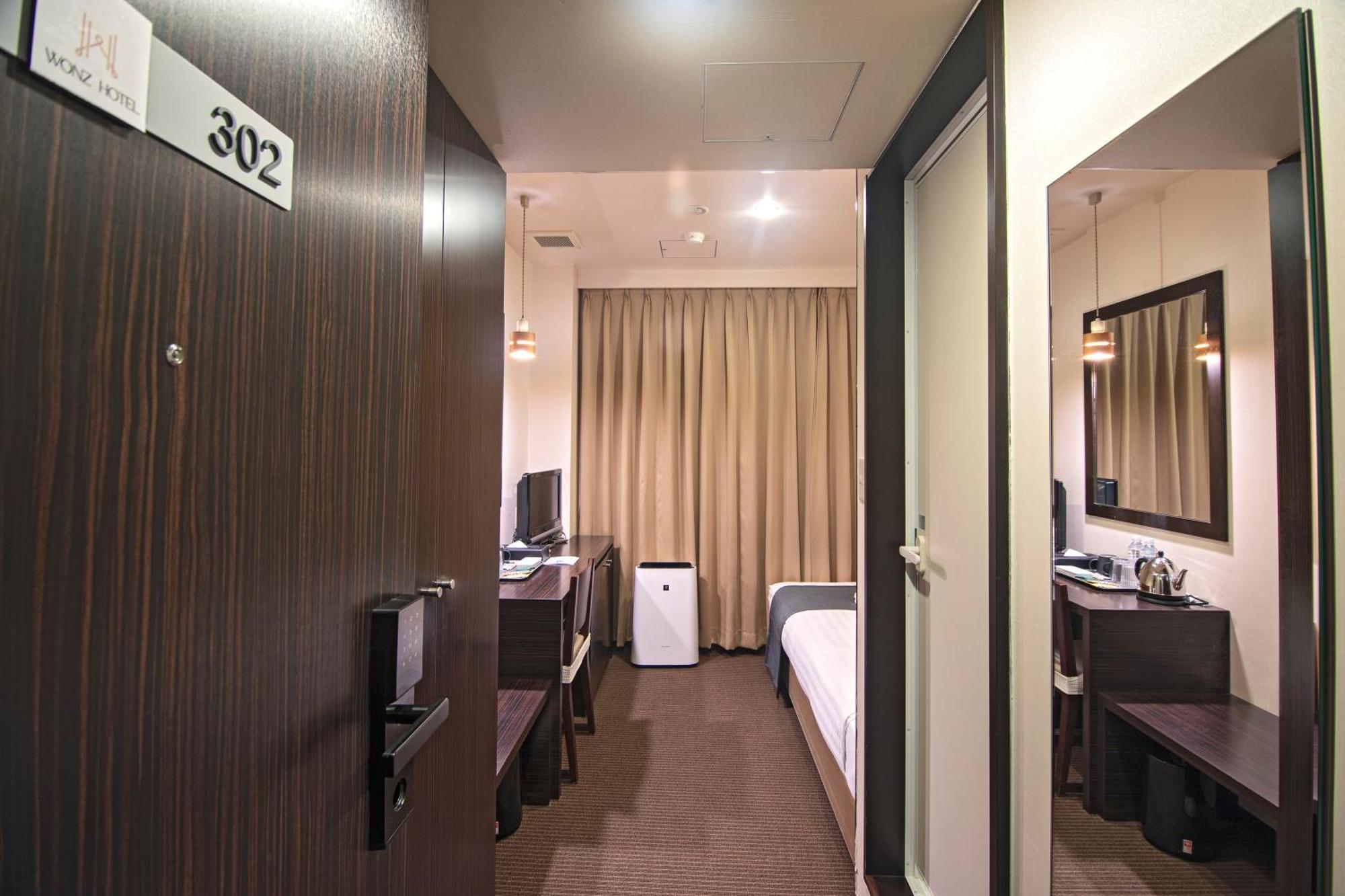 Wonz Hotel Self-Check-In Osaka Eksteriør billede